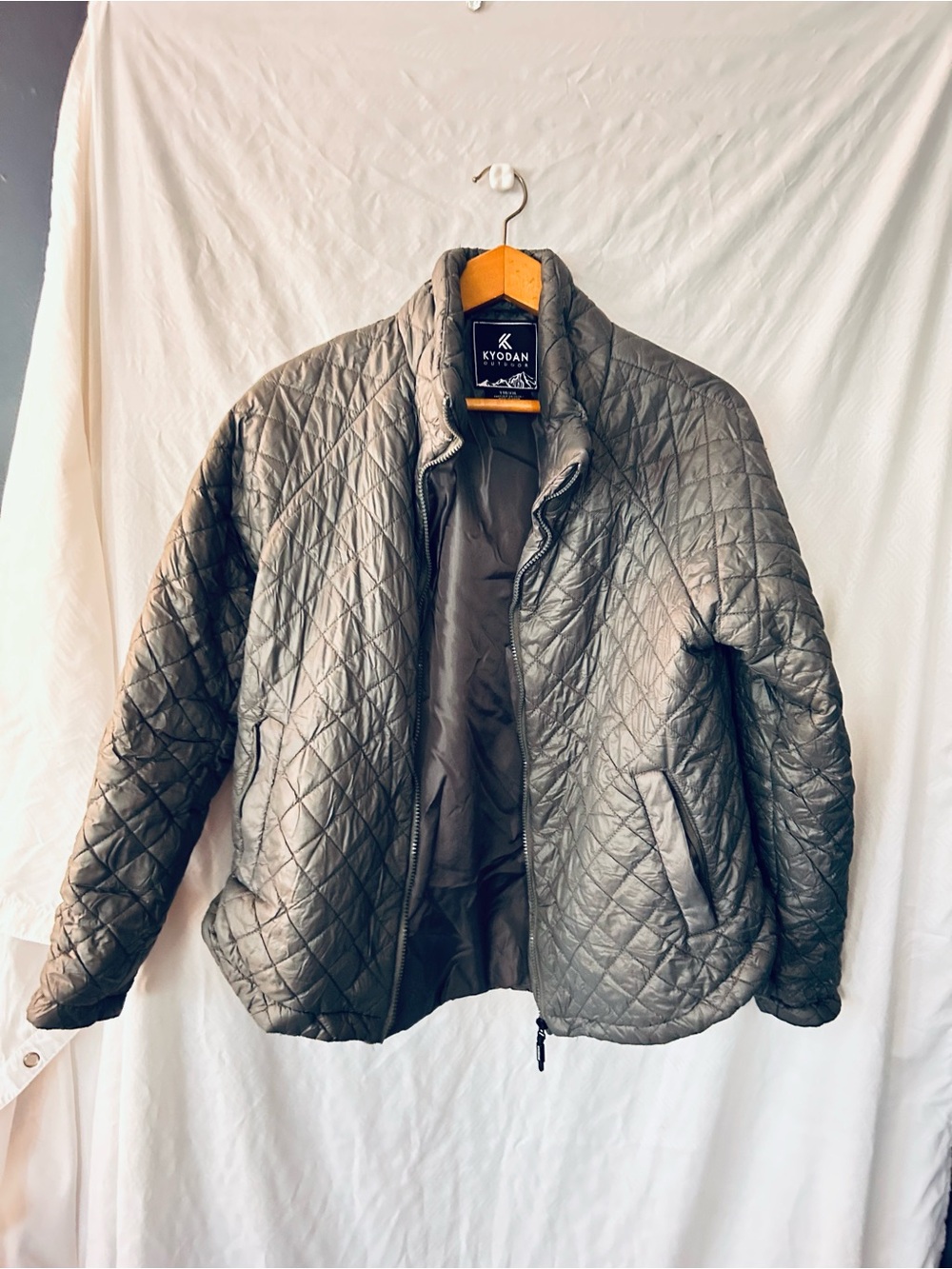 Lightweight quilted coat